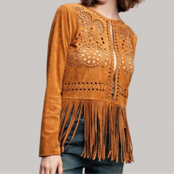 New Boutique Fabulous Faux Suede Fringe Detailed Lightweight Jacket - Picture 2 of 7